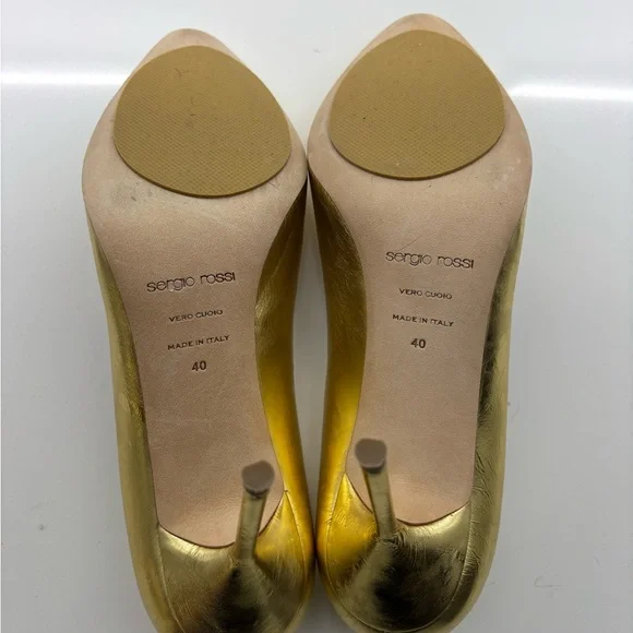 Sergio Rossi Gold pumps - Picture 6 of 7